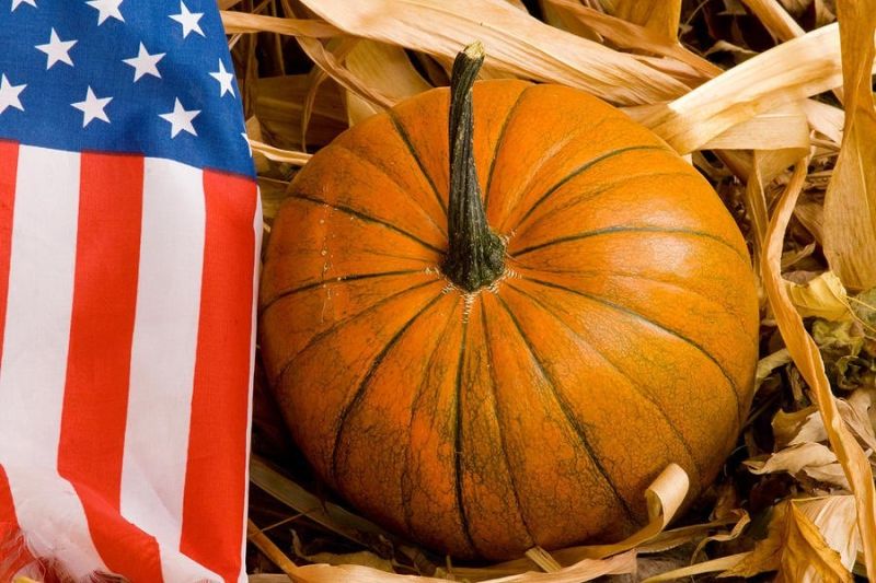 Thanksgiving Dinners Nov 25 - 26 - 27